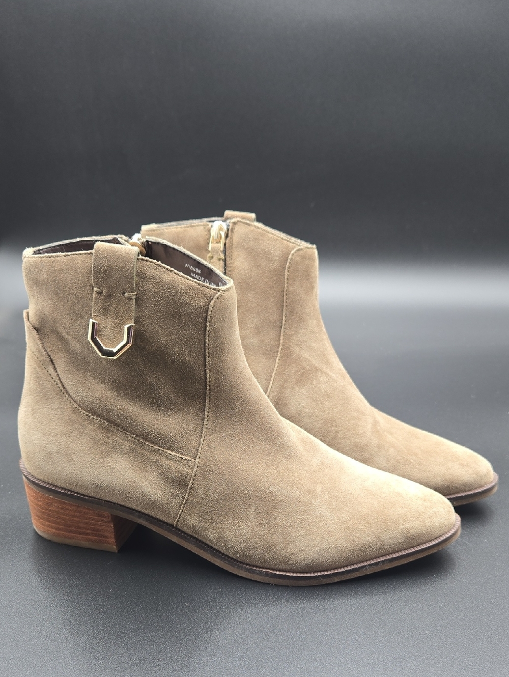Cole Haan Grand Naia Women's Tan Suede Pointed Toe Ankle Booties Sizeโ 6.5B NWOT